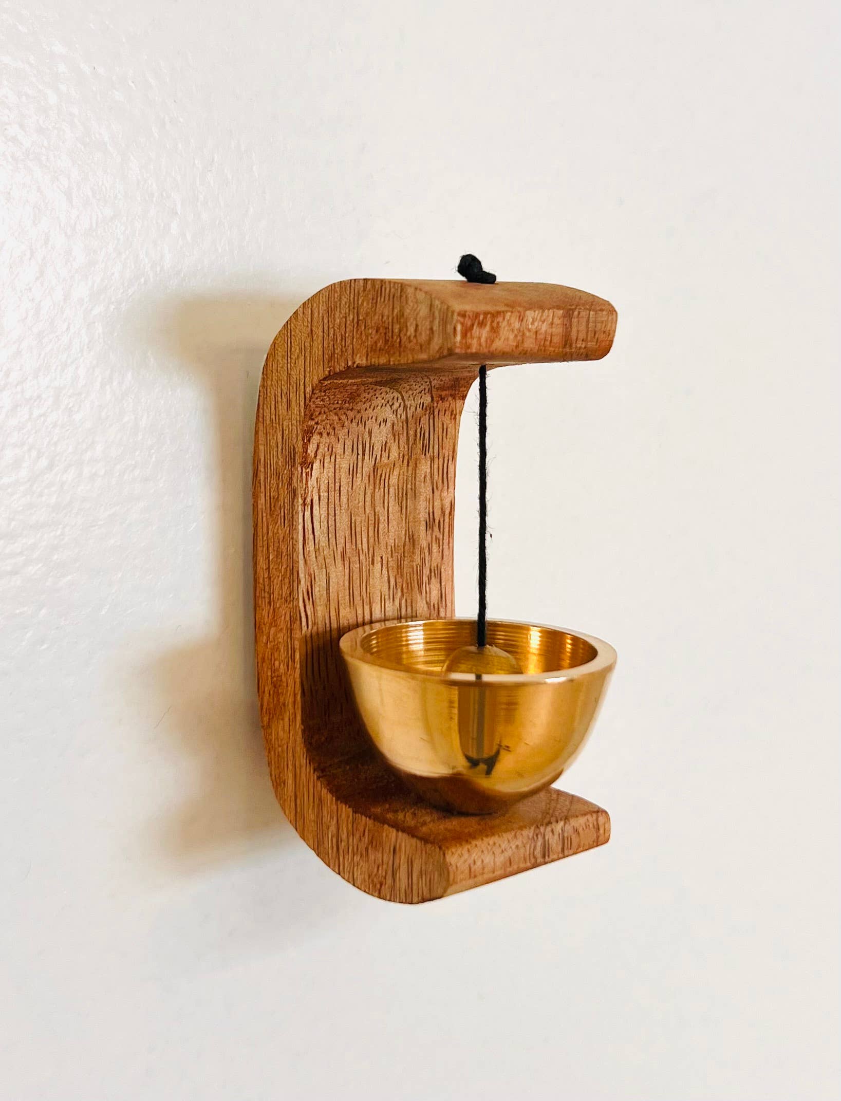 Wood Doorbell Chime brass 3"