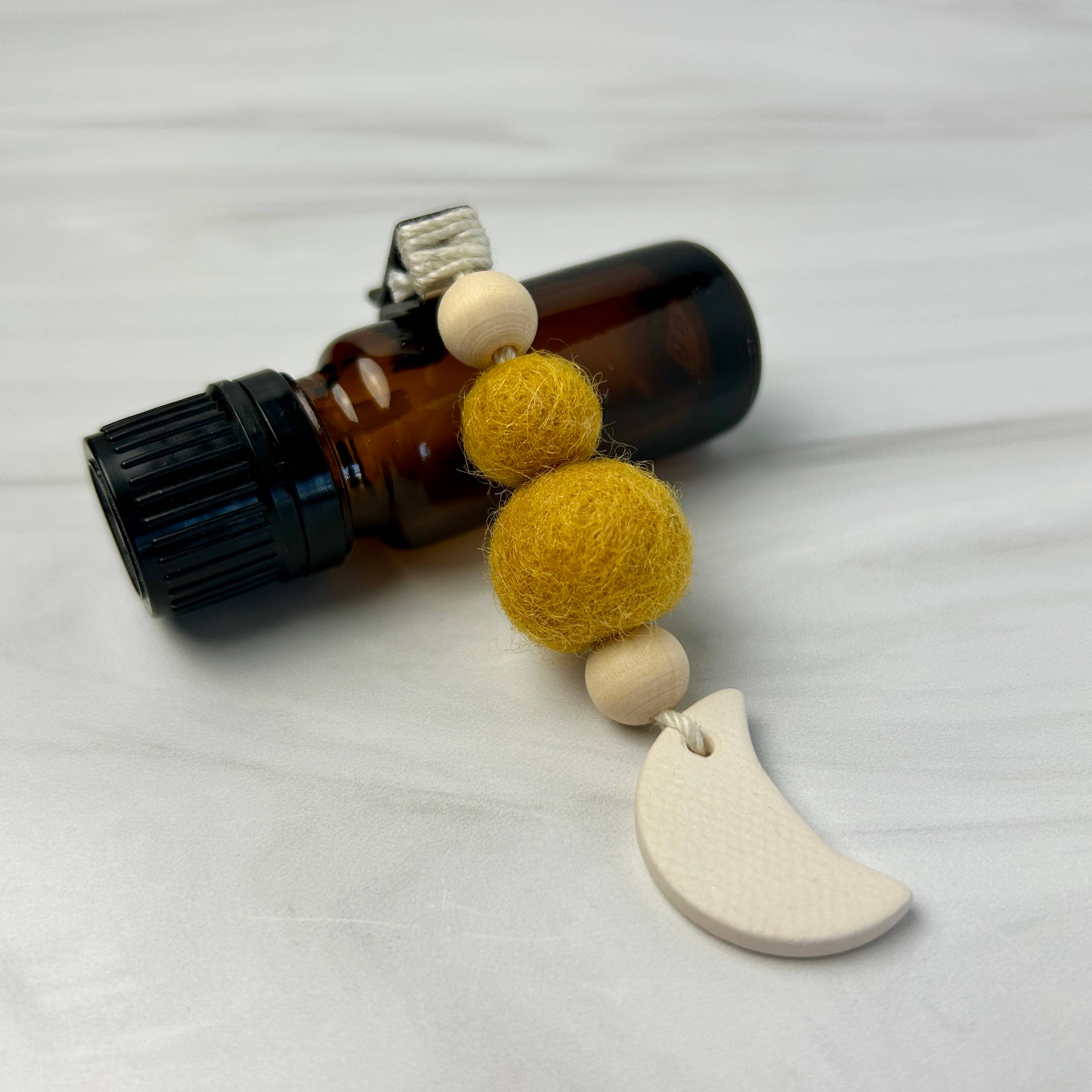 MOON CAR DIFFUSER - AROMATHERAPY VENT CLIP-zoom-6