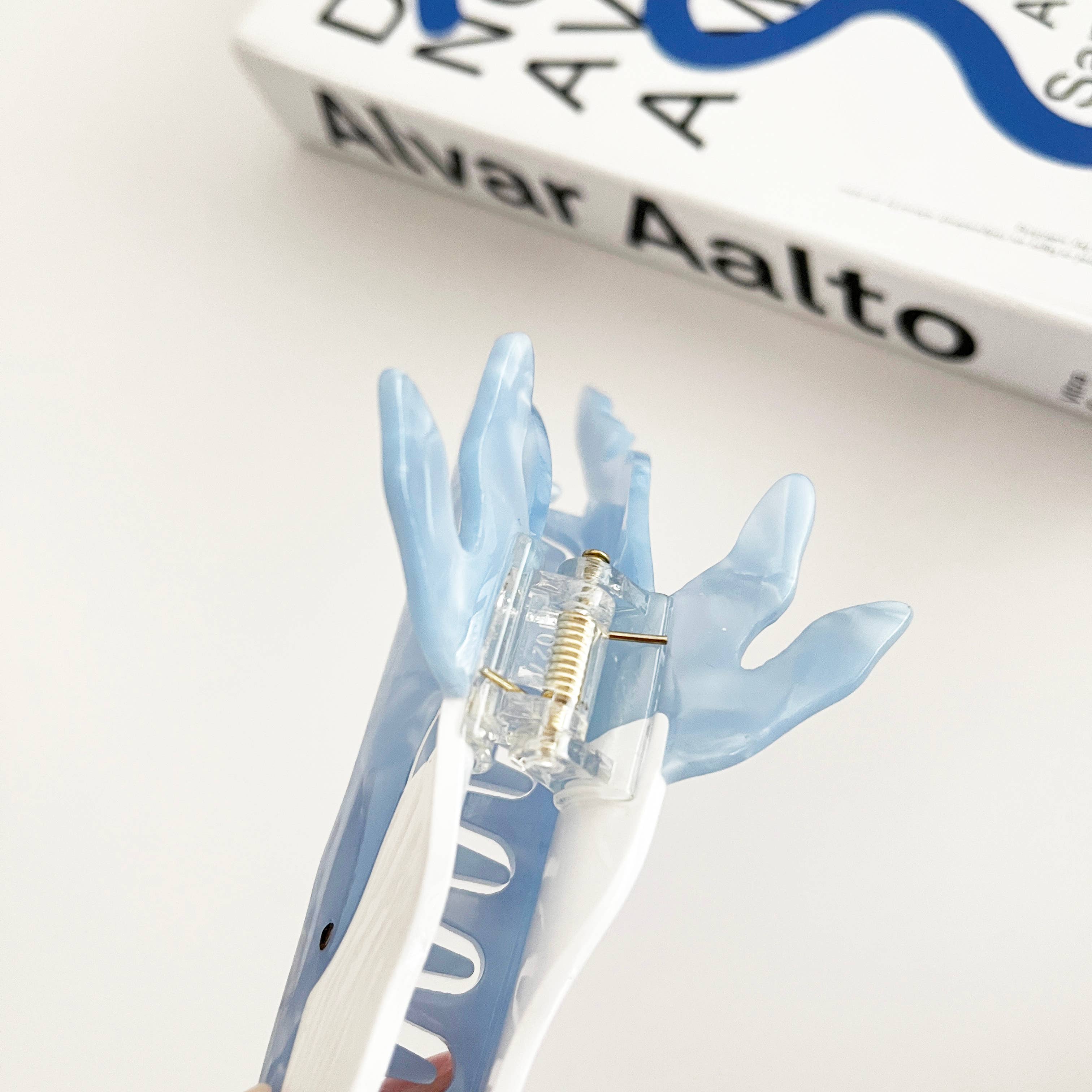 Light Blue Whale Claw Clip,Animal Hair Clip-zoom-6