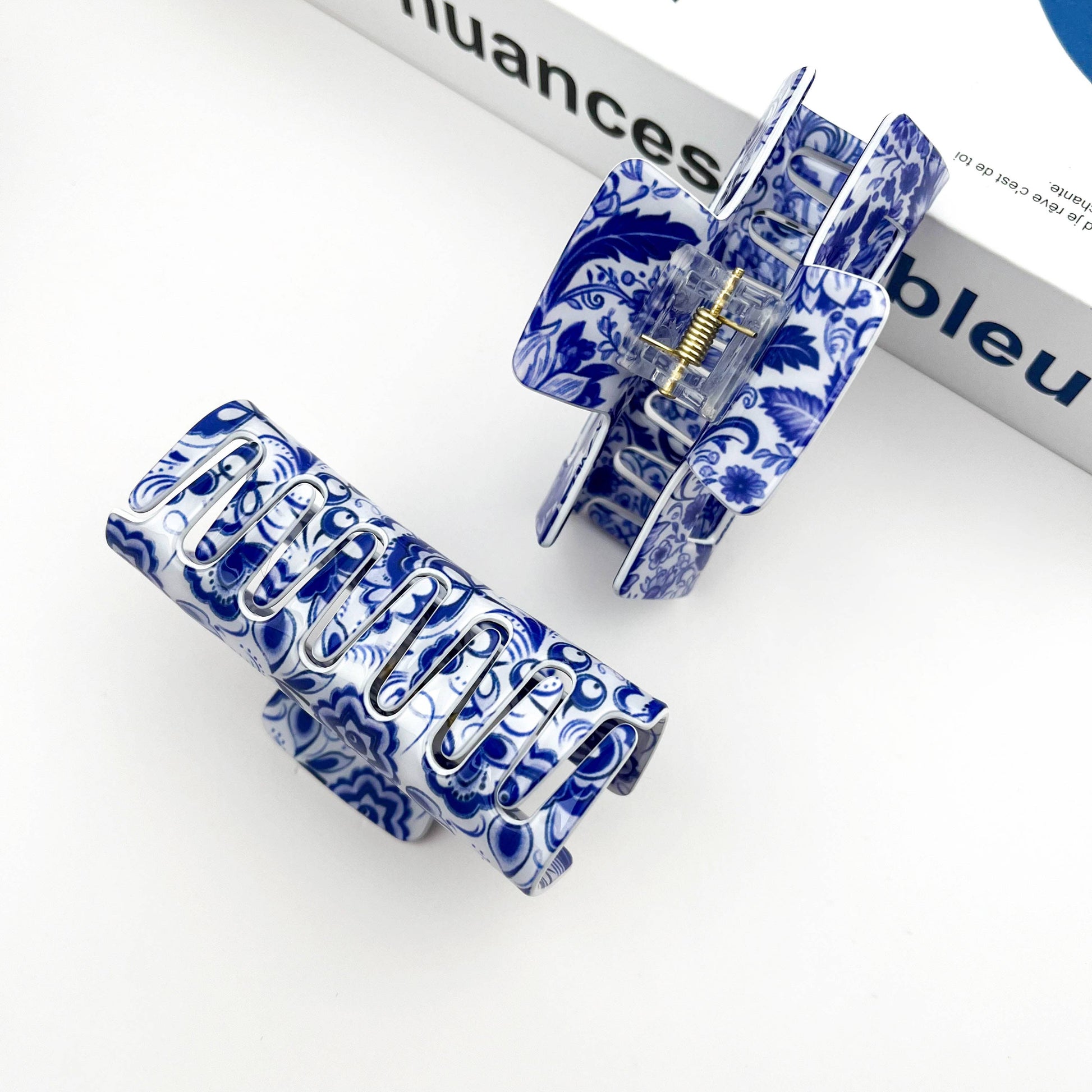 Blue and White Porcelain Pattern Hair Claw Clip-7