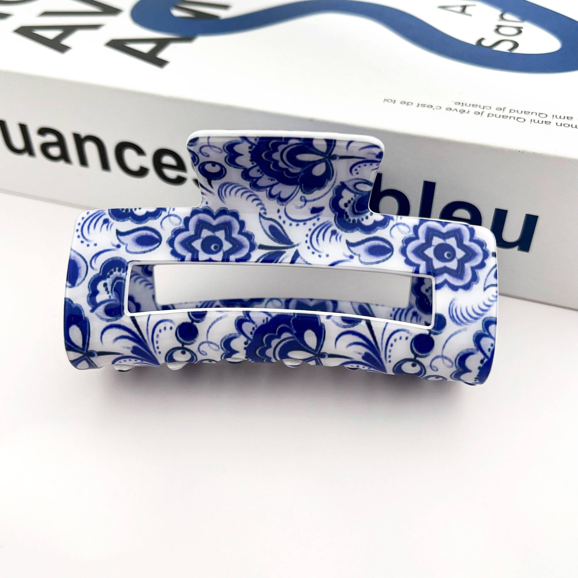 Blue and White Porcelain Pattern Hair Claw Clip-3
