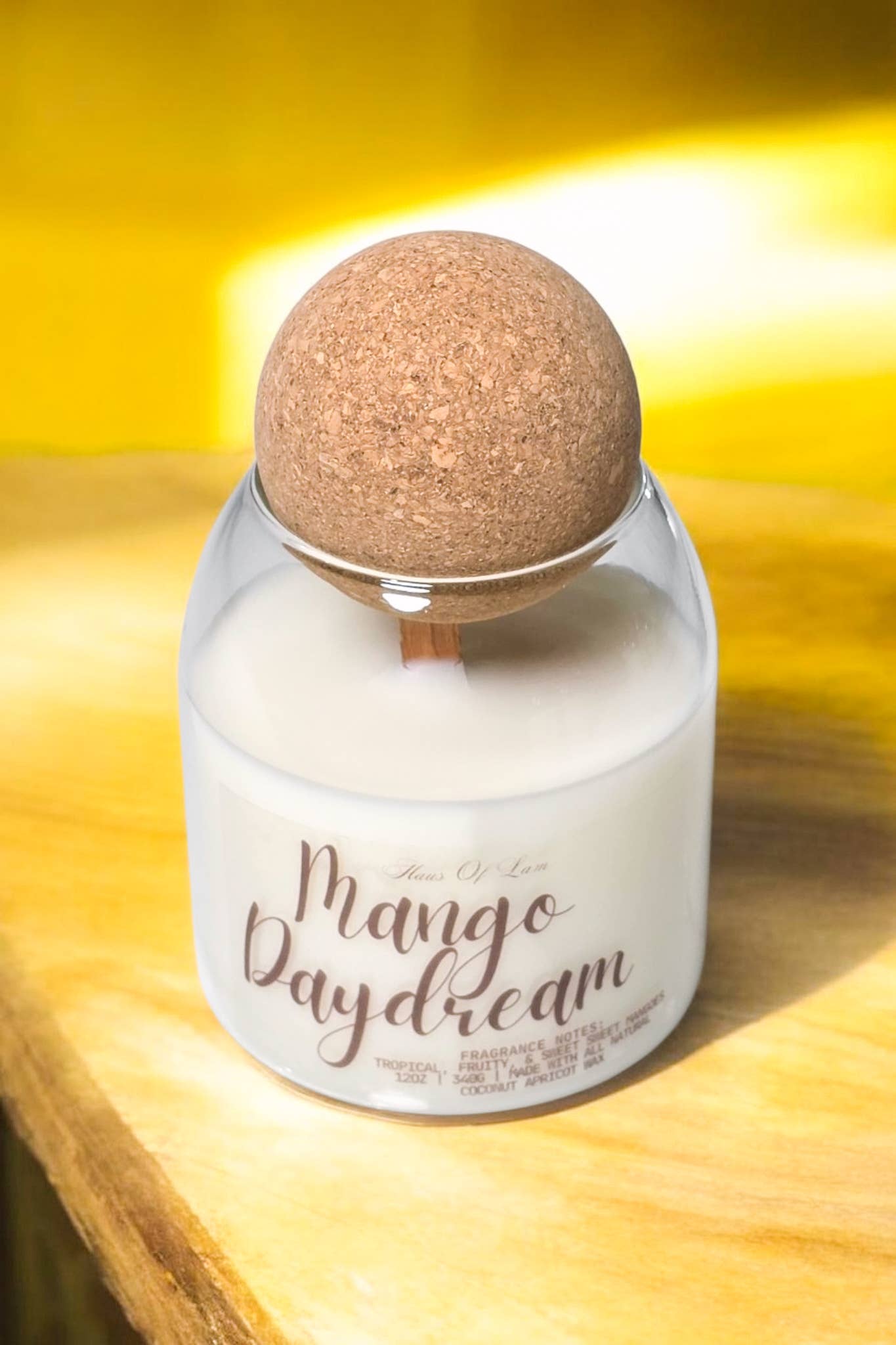 Mango Daydream Scented Candle-zoom-3